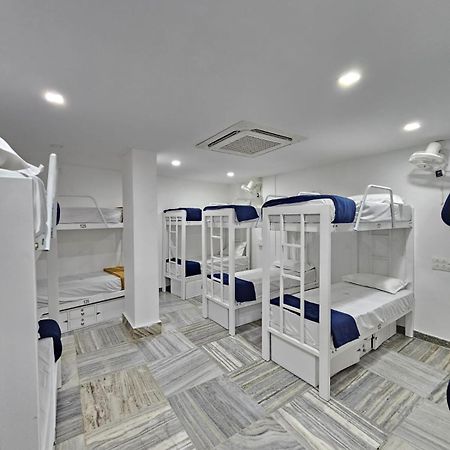 Lowfare Dormitory 科泽科德 外观 照片