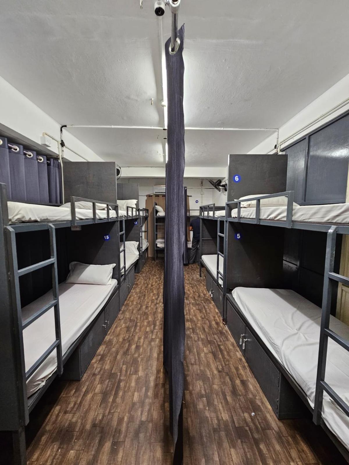 Lowfare Dormitory 科泽科德 外观 照片